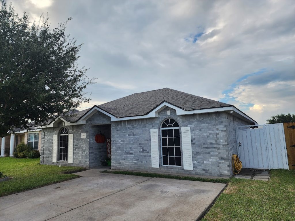 Martinez Roofing & Restoration