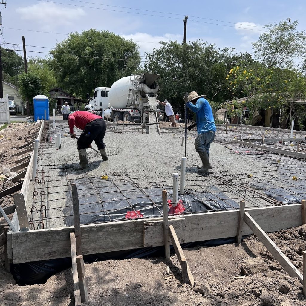 Roca Development & Construction