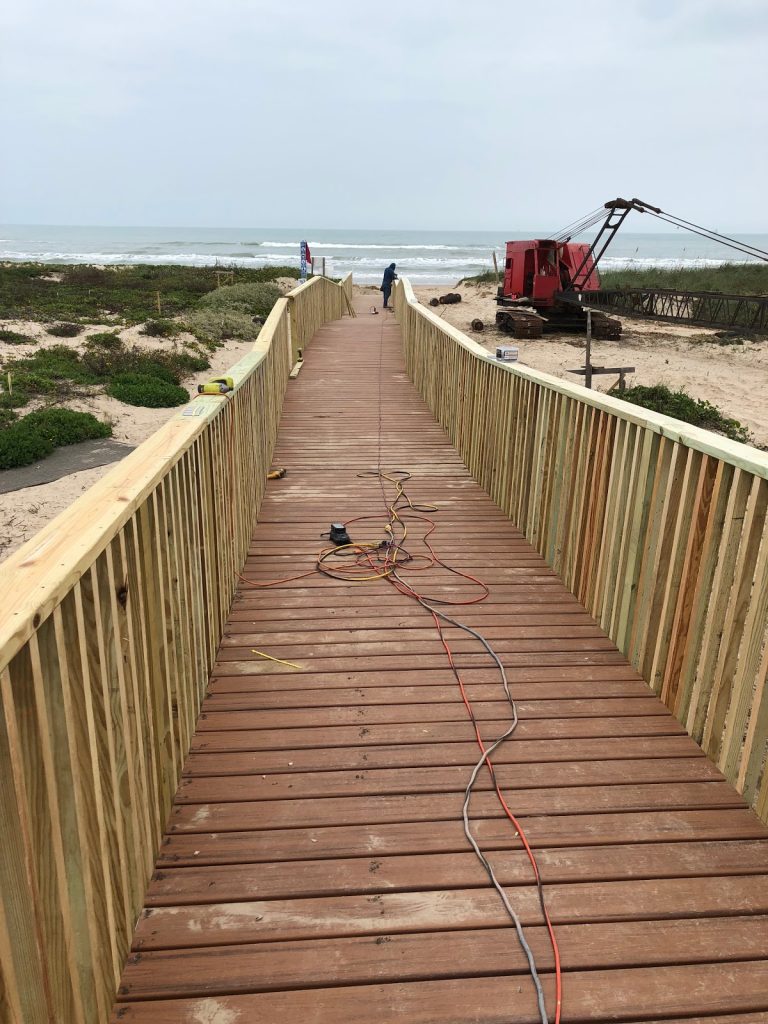 Willis Development & Construction